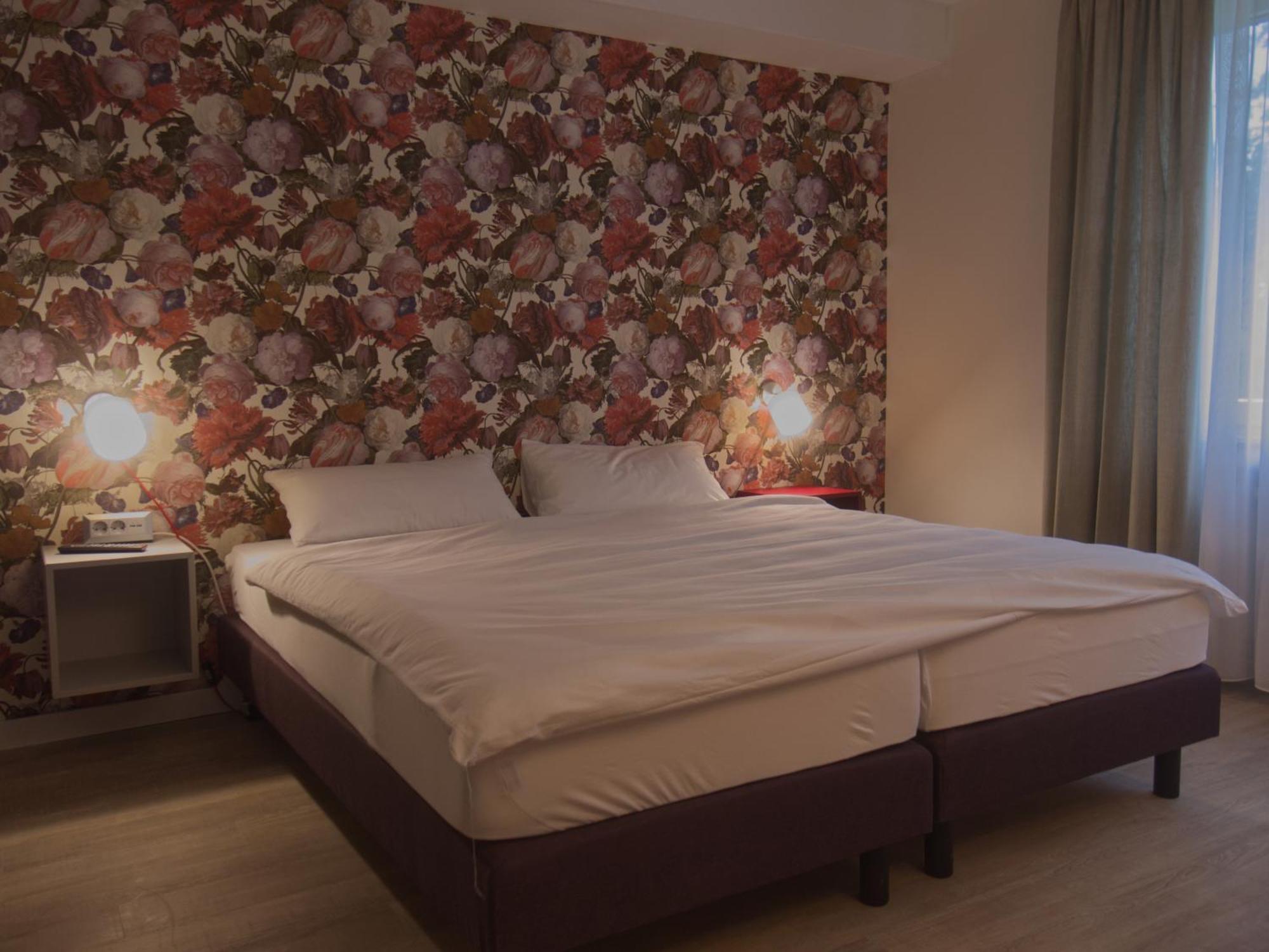 Hotel Faehrhaus Km734 دوسلدورف الغرفة الصورة